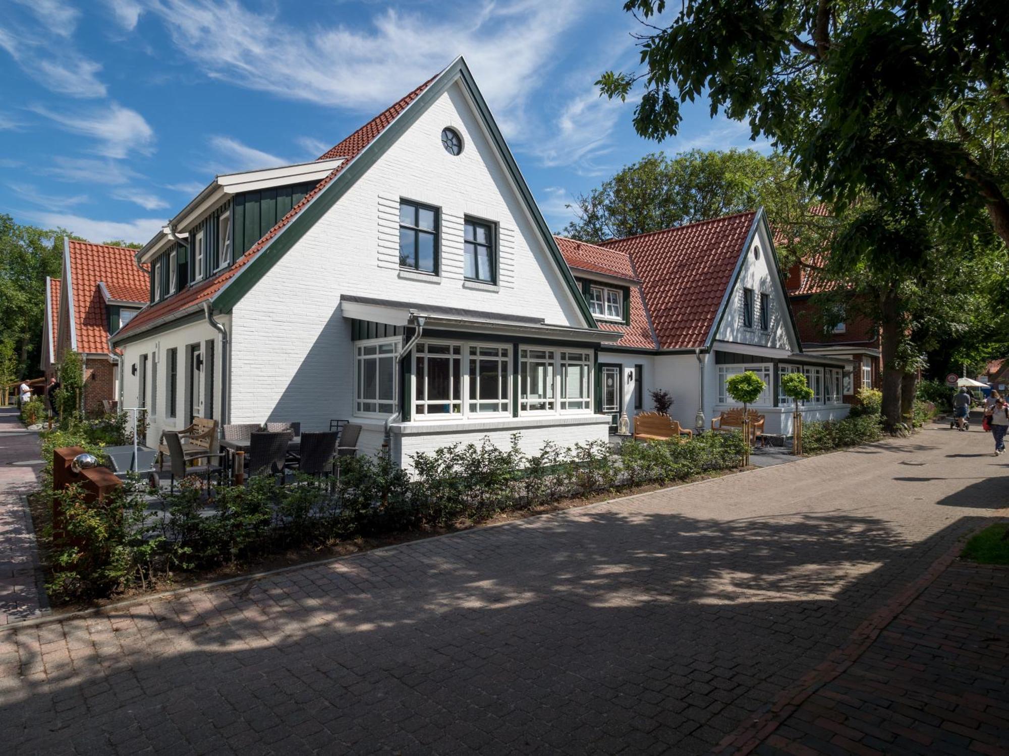 Inselsuenn Hotel Und Apartments 슈피케로크 외부 사진