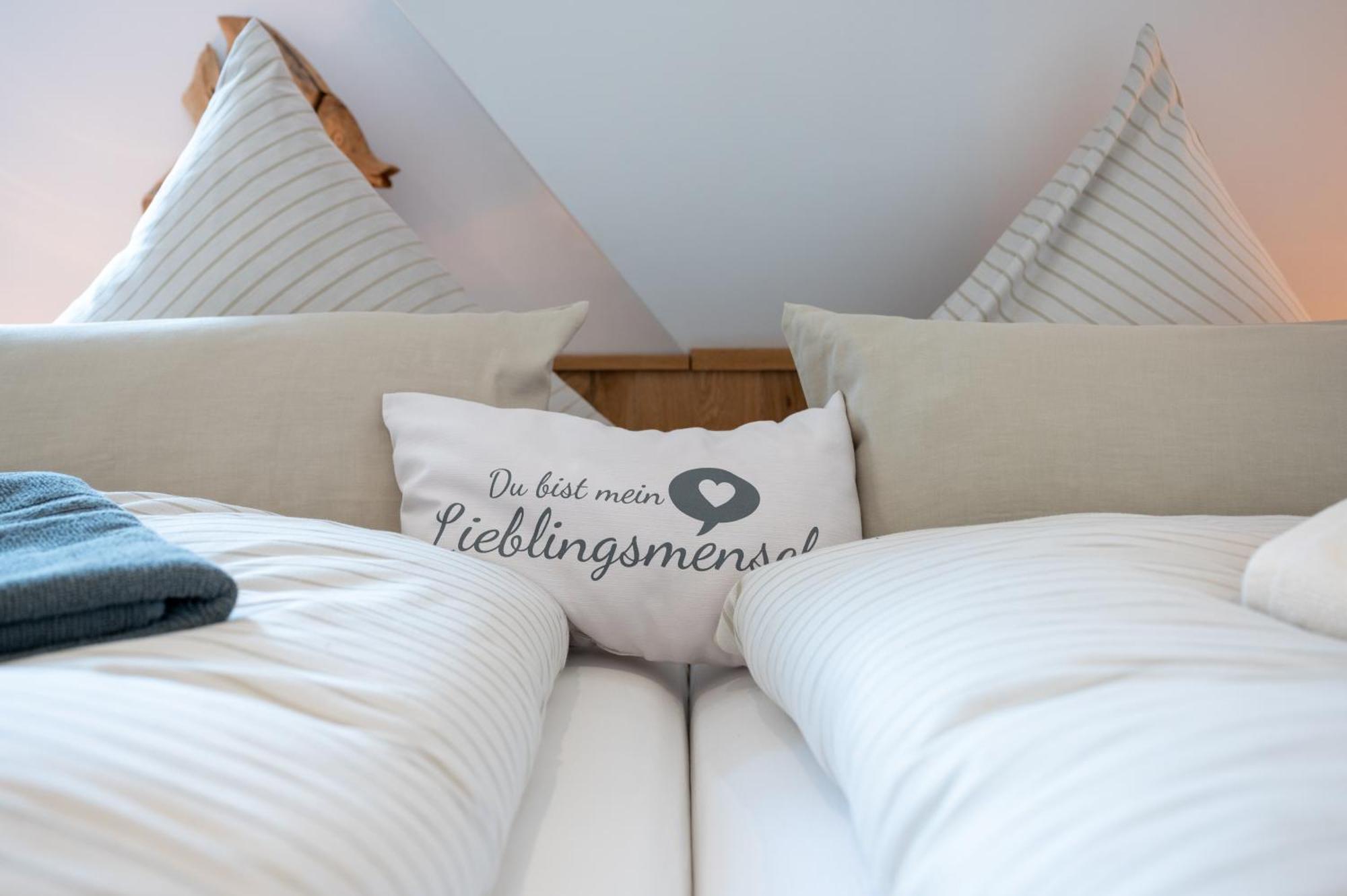 Inselsuenn Hotel Und Apartments 슈피케로크 외부 사진