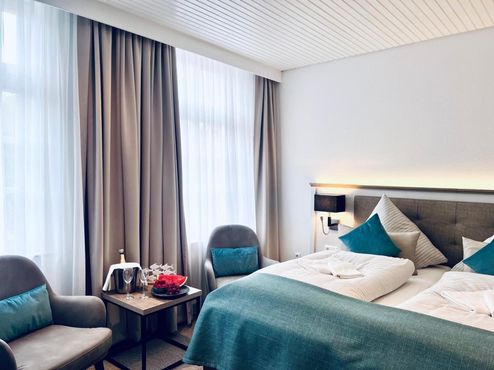 Inselsuenn Hotel Und Apartments 슈피케로크 외부 사진