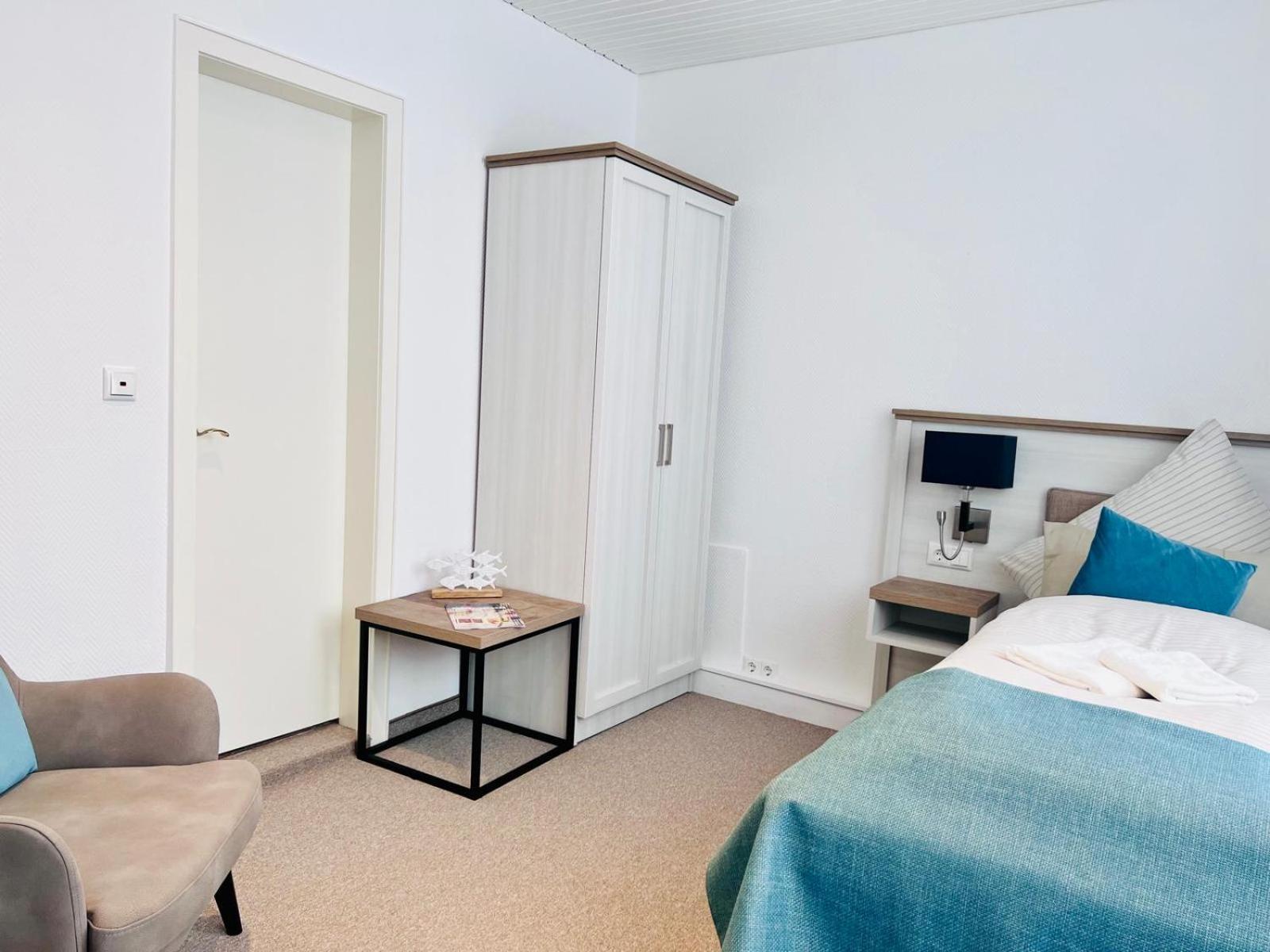 Inselsuenn Hotel Und Apartments 슈피케로크 외부 사진