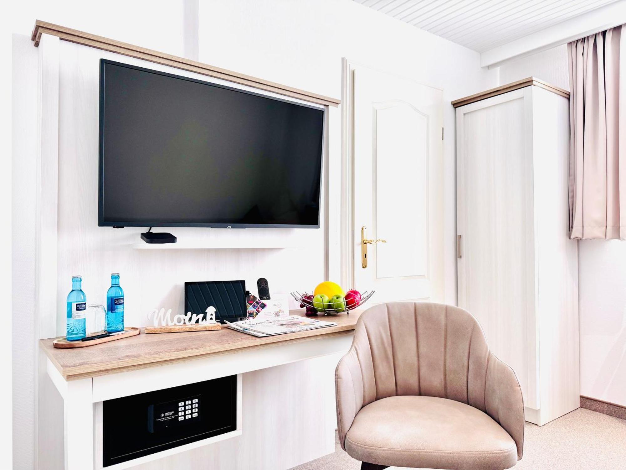 Inselsuenn Hotel Und Apartments 슈피케로크 외부 사진