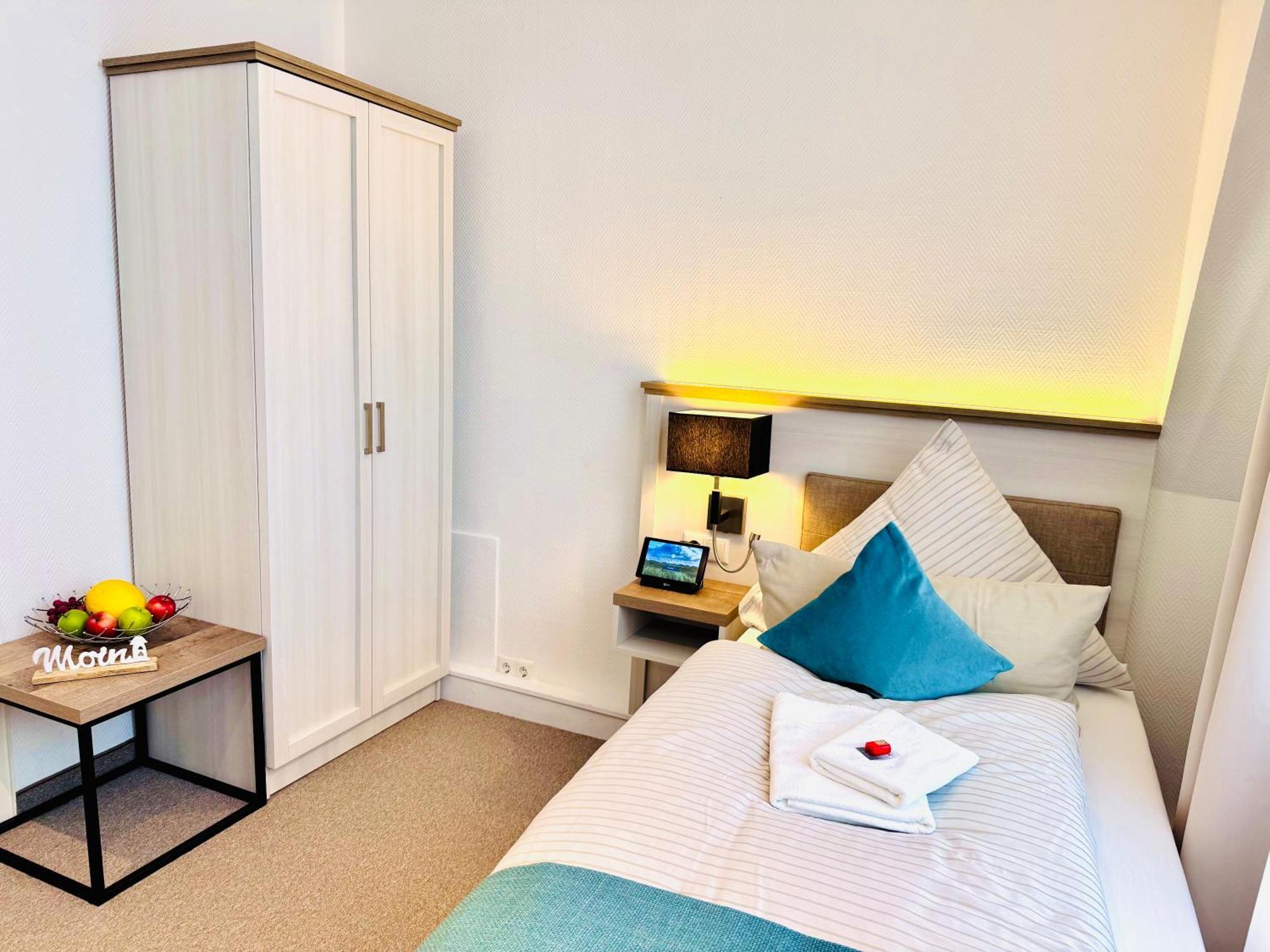 Inselsuenn Hotel Und Apartments 슈피케로크 외부 사진